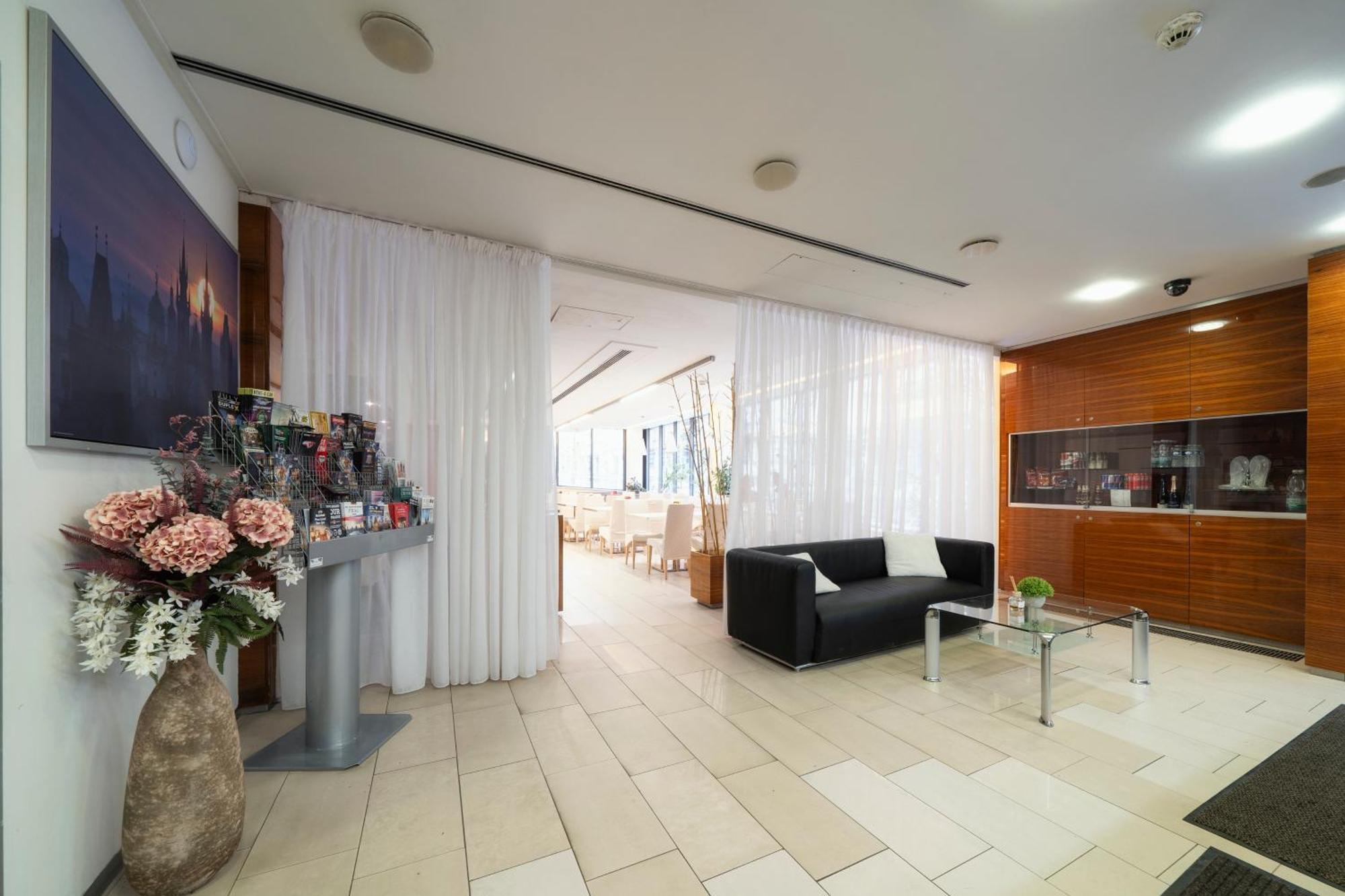 Hotel Ehrlich Prague Exterior photo