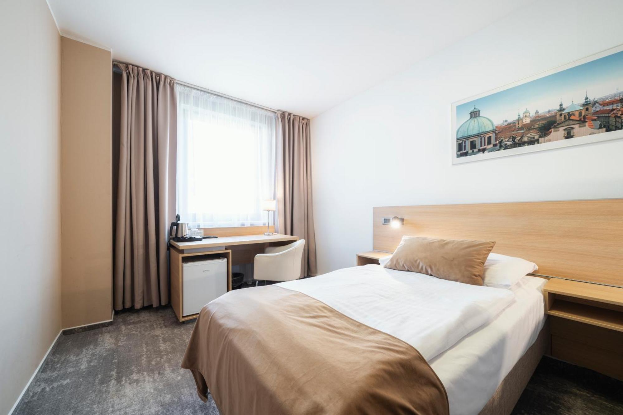 Hotel Ehrlich Prague Room photo